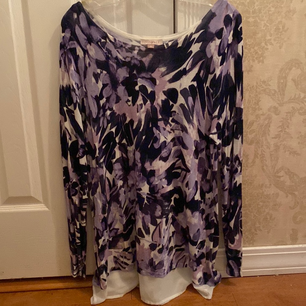 Roz & Ali Women’s XL Purple and White Blouse